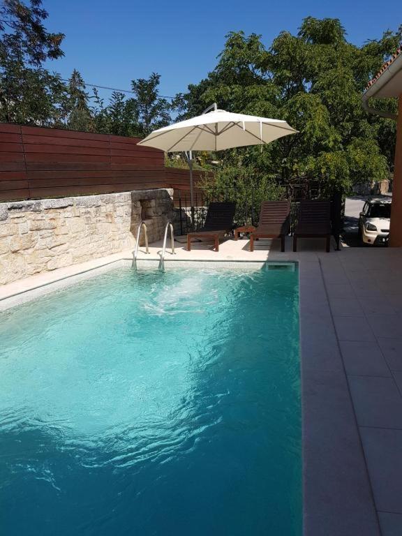Haus Delma Villa Brajkovici  Buitenkant foto